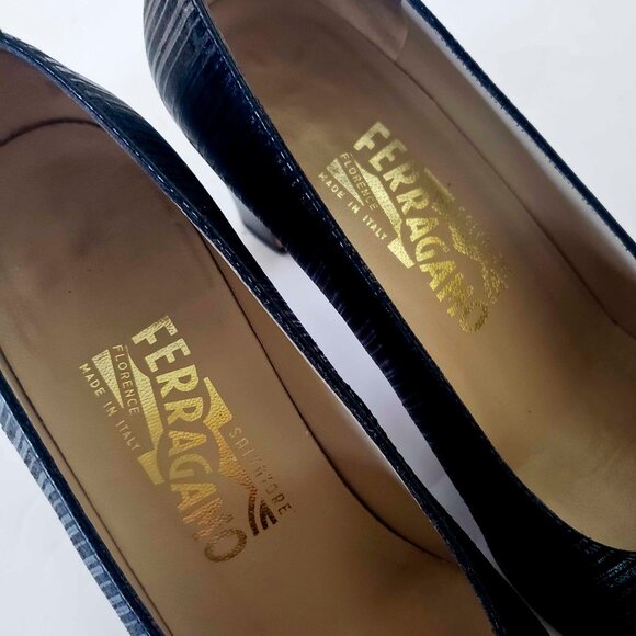 Salvatore Ferragamo BLK Illusion Stripe Fabric Patent Leather Captoe Pumps 7.5B - Picture 4 of 6